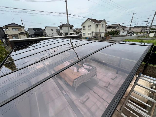 姫路市で新しいポリカ屋根へ張り替え